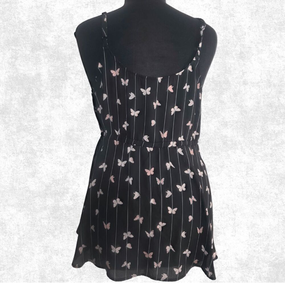 NWOT Torrid Butterfly Print Ruffle Top – Plus Size 2 (22) | Sleeveless Babydoll